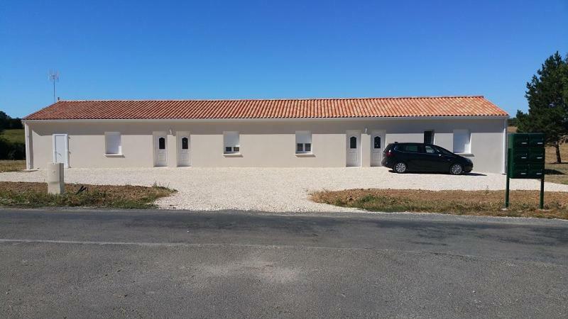 Apartament Hendia Jonzac Zewnętrze zdjęcie